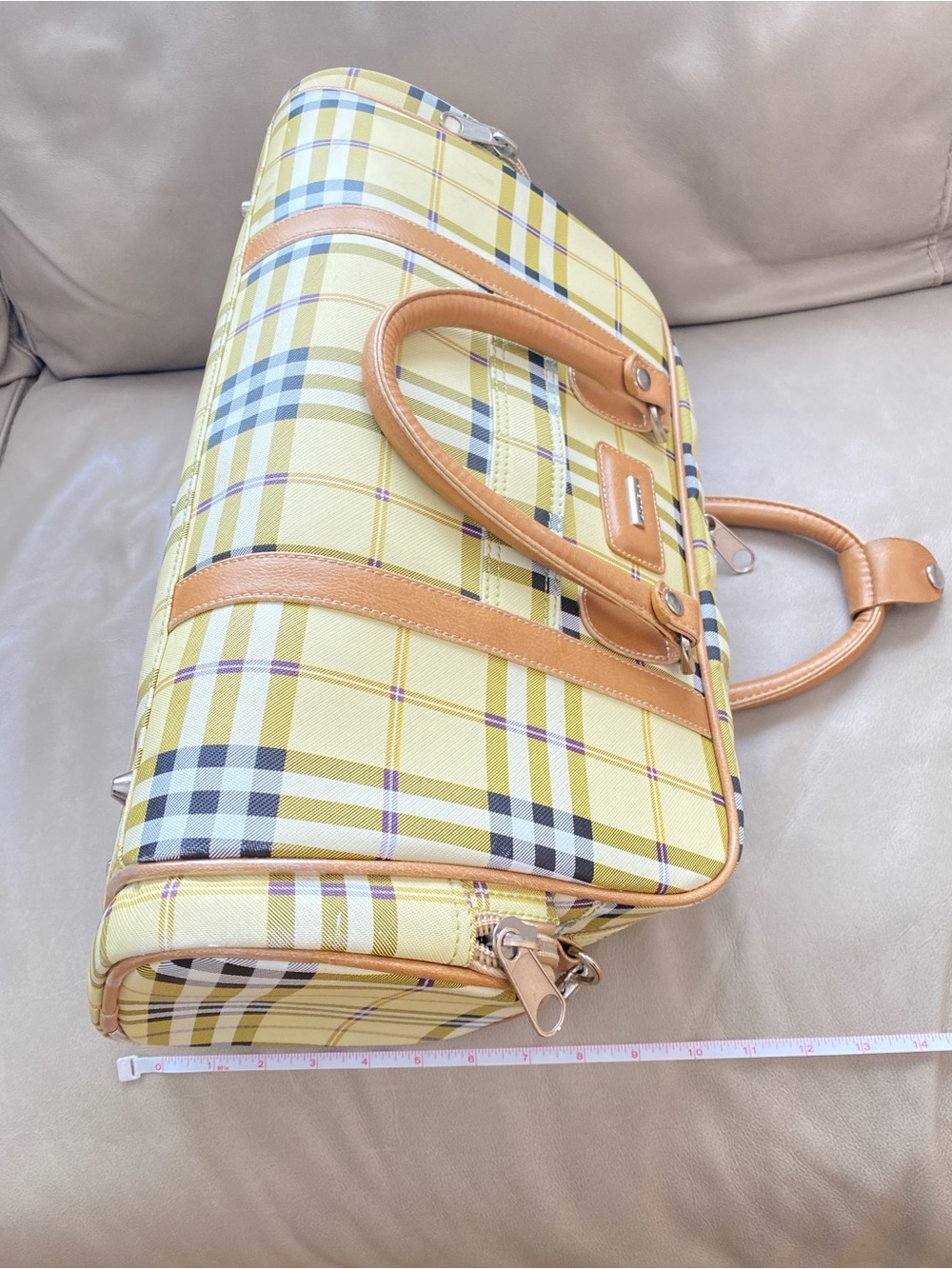 Metro waterproof Yellow Plaid Travel Bag with Tan Trim - Picture 8 of 9